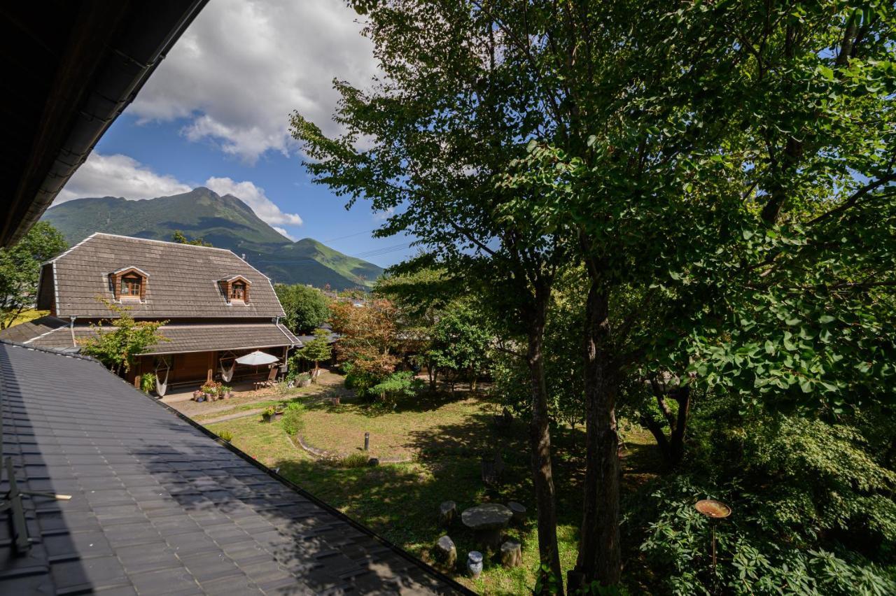 Bed and Breakfast Yufuin Flora House Экстерьер фото